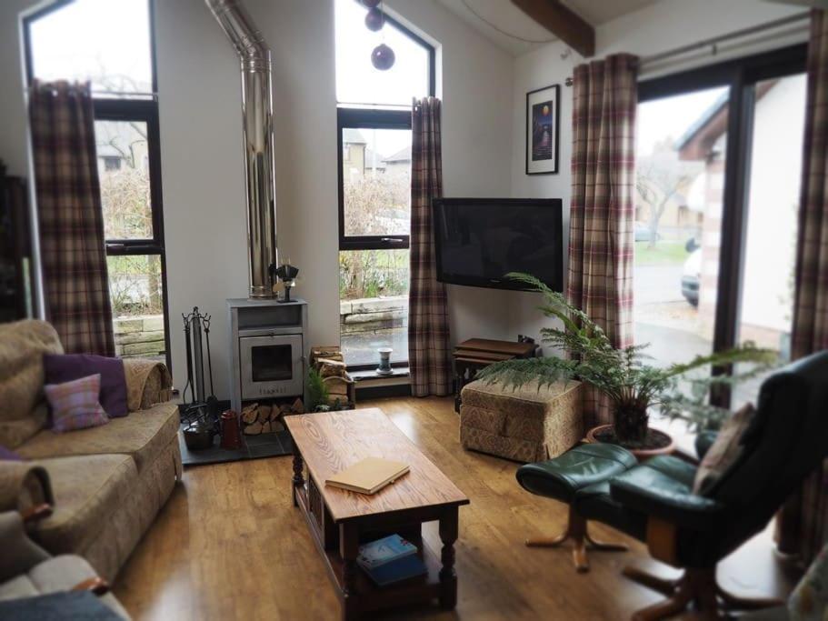 Fern Lodge Angus, Kirriemuir Exterior photo